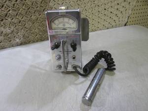 (BSB) Professional Geiger Counter...