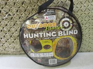 (E-2) Hunting Blind with Carry Case...