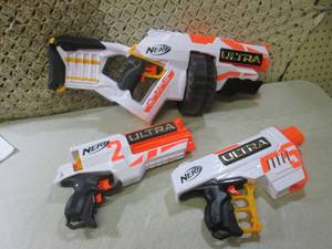 (D-1T) 3 Nerf Ultra Guns...