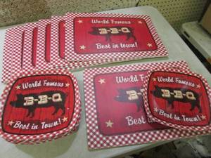 (FS) 16pc Plates and Placemat Set 8...