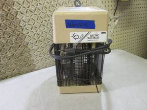 (F-0) Elrctric Bug Light Zapper Wor...