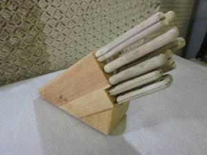 (G-1) Chicago Ctlery Knife Set with...