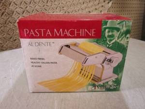 (F-0) Pasta Machine New...
