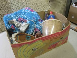 (RM5) Box Full of Misc...