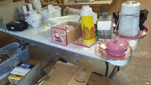 lot 46 image: Misc. Household, Midcentury Dcor and more.