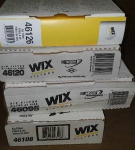 lot 22 image: (4) Wix Air Filter