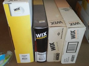 lot 23 image: (4) Wix Air Filter