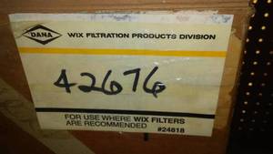 lot 41 image: Wix Air Filter, 42676