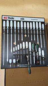 lot 146 image: K-D Tool Screwdrivers and Organizer