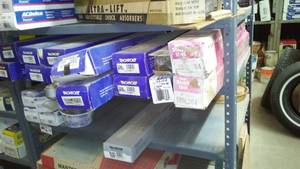 lot 298 image: (2) Shelves Shock Absorbers