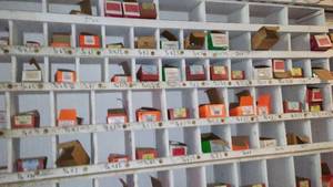 lot 270 image: Contents of Cubbies. Washer Assortment