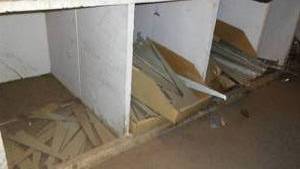 lot 275 image: Contents of Cubbies. Hose Assortment