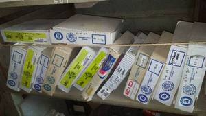 lot 445 image: (1) Shelf Clutch Assemblies