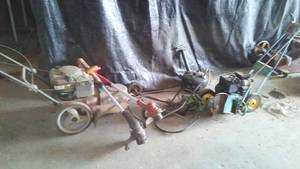 lot 560 image: Misc. Lawn Care, untested. Everything pulls over.  Loc CS