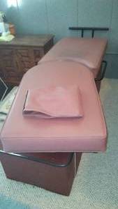 lot 600 image: Vintage motorized exercise bed