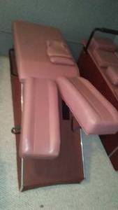 lot 603 image: Vintage motorized exercise bed