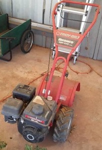 lot 606 image: Troy Bilt Brono CRT Rear Tine Tiller