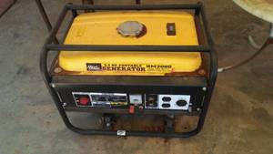 lot 612 image: 2000 Watt Generator