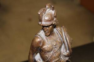lot 1 image: Vintage Heavy Bronze Soldier Statue  Weighs 10 Pounds 10 Ounces