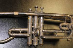 lot 38 image: Vintage Trumpet Made By Frank Holton Chicago Marked 1207
