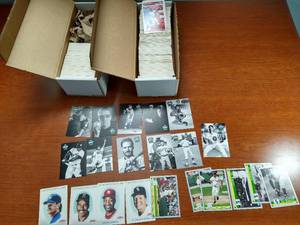 2 Boxes of 1992 Score Cards - Including Several Inserts