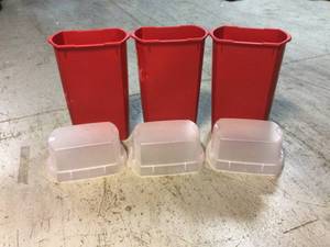 Sterilite 30 Inch Wrap Storage Box&nbsp&nbspCustomer Returns&nbsp See Pictures