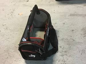 Husky 20 in. Pro Tool Tote with Removable Tool Wall&nbsp&nbspCustomer Returns&nbsp See Pictures
