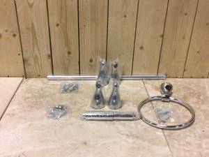 Delta Foundations 3-Piece Bath Hardware Set in Chrome with Towel Ring Toilet Paper Holder and 18 in. Towel Bar&nbsp&nbspCustomer Returns&nbsp See Pictures