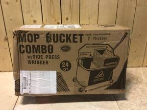 Mop Bucket Combo w Side Press Wringer Customer Returns See Pictures