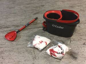 EasyWring Microfiber Spin Mop and Bucket System by O-Cedar Customer Returns See Pictures
