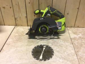 Ryobi 18V 5- 12 Circular Saw Customer Returns See Pictures