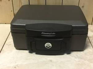 0.17 cu. ft. Fireproof and Waterproof Safe Box by SentrySafe Customer Returns See Pictures