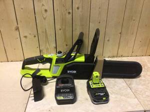 ONE 18V 10 in. Cordless Battery Chainsaw with 1.5 Ah Battery and Charger by RYOBI Customer Returns See Pictures
