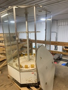 18 Gun lighted  Display