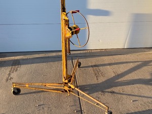 lot 6 image: TelPro Panel-Lift Material  Drywall Hoist