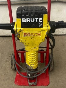 lot 12 image: Bosch Brute Electric Jackhammer