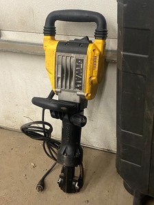 lot 16 image: DeWallt Demolition Hammer