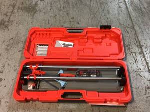 lot 62 image: Rubi TS-57-MAX 22 Heavy-Duty Manual Tile Cutter wCase Customer Returns See Pictures