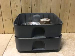 lot 64 image: The Essential Living Composter 76.8 oz. Worm Composter Expansion Tray Set in Grey Customer Returns See Pictures