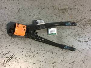 lot 70 image: Lot of Anvil 24 in. Bolt Cutters Customer Returns See Pictures