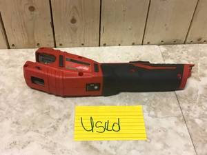 lot 95 image: Milwaukee M12 12-Volt Lithium-Ion Cordless Copper Tubing Cutter (Tool-Only)   USED Customer Returns See Pictures