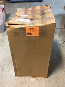 lot 16 image: Enviro World 22 Gal. Recycling Box Customer Returns See Pictures