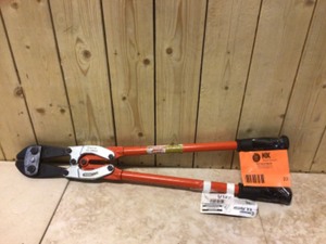lot 22 image: H.K. Porter 24 in. PowerPivot Center Cut Double Compound Action Bolt Cutter Customer Returns See Pictures