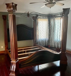 lot 24 image: Incredible King Sized Four Poster Bed