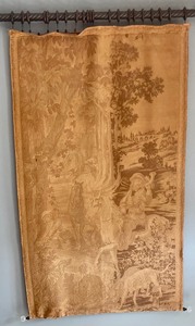 lot 64 image: Beautiful Wall Tapestry