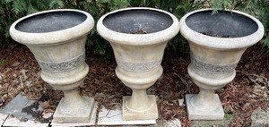 lot 134 image: 3 Resin Planters