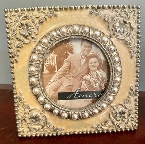 lot 151 image: Gorgeous Petite Enamel Picture Frames