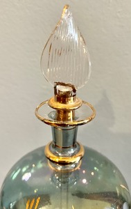 lot 227 image: Pretty Perfume Bottle