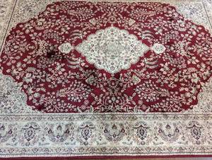 lot 115 image: Decorative Area Rug