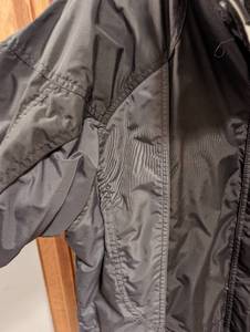 lot 208 image: Womens Columbia Jacket